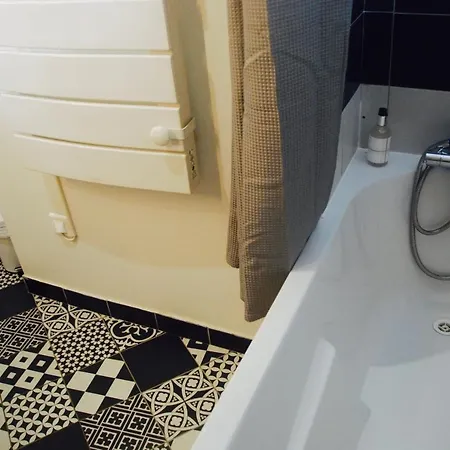 32m Quiet In The Center Of Apartment Bordeaux
