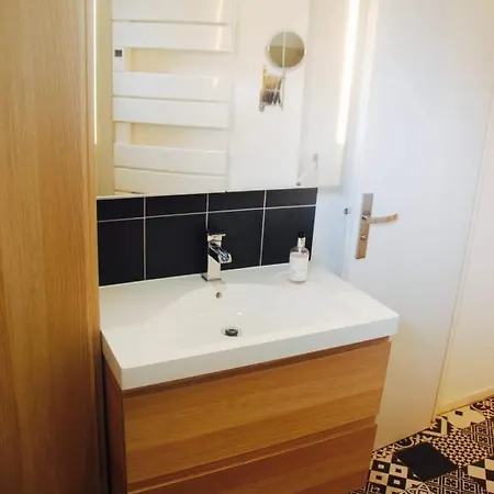 32m Quiet In The Center Of * Bordeaux